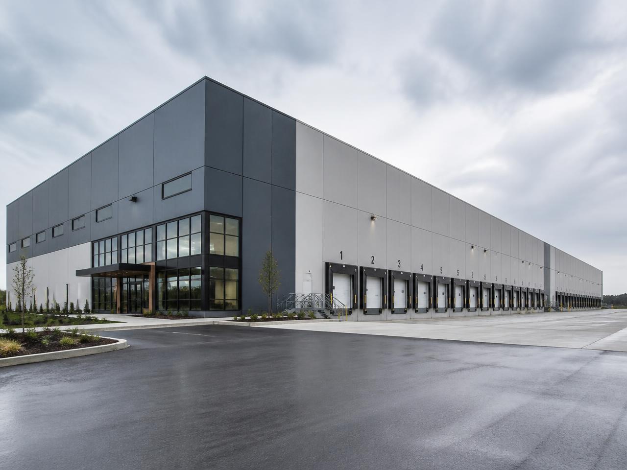 Industrial Facility — Logistics Warehouse in East Industrial Park